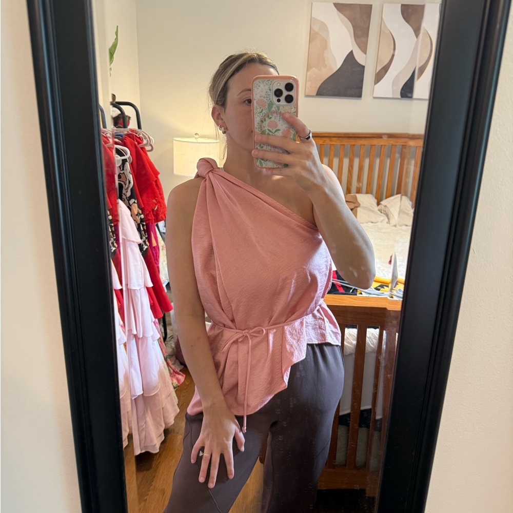 Elegant Pink One-Shoulder Top